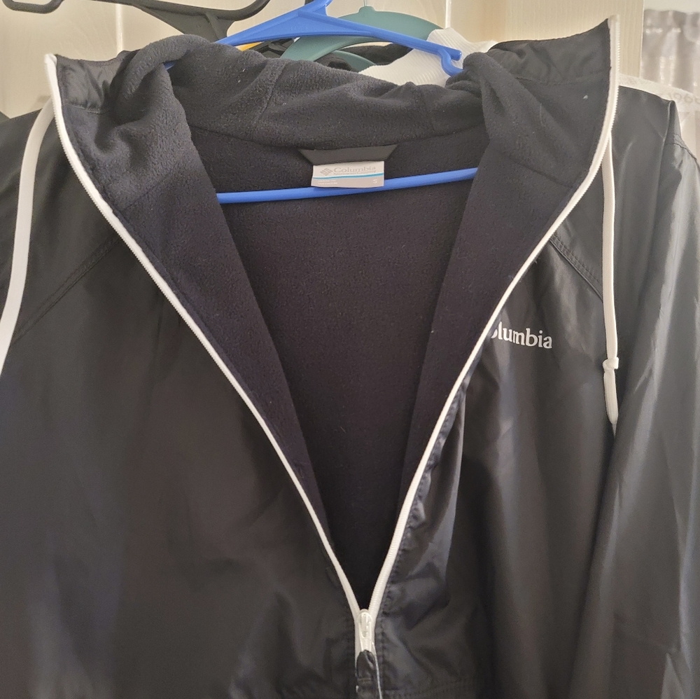 Columbia light windbreaker fleece lined
